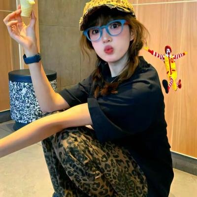 年轻的女王